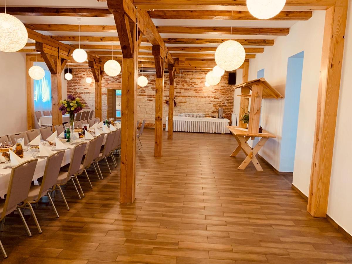 Arka Agroturyska Villa Kosin Kültér fotó